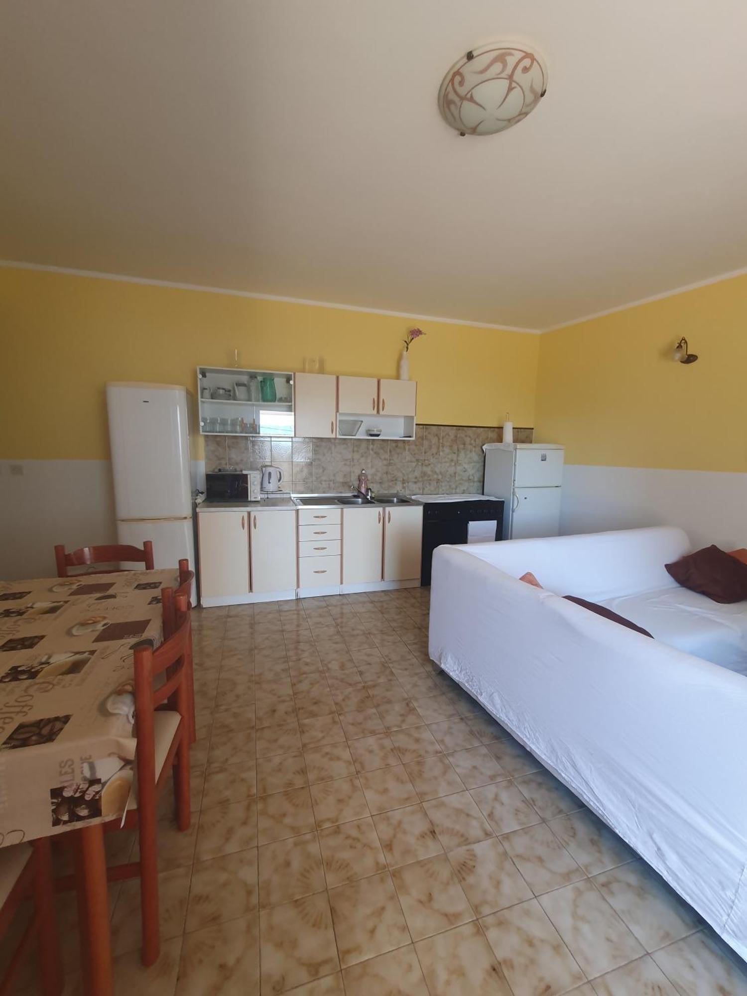 Apartments Karlo Omiš Pokoj fotografie